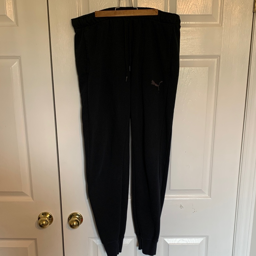 Puma Black Men's Jogger Sweatpants with Subtle Logo